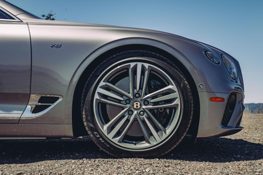 Колеса Bentley Continental GT V8 Convertible 2019 года  (NA) (фото 6 из 40)